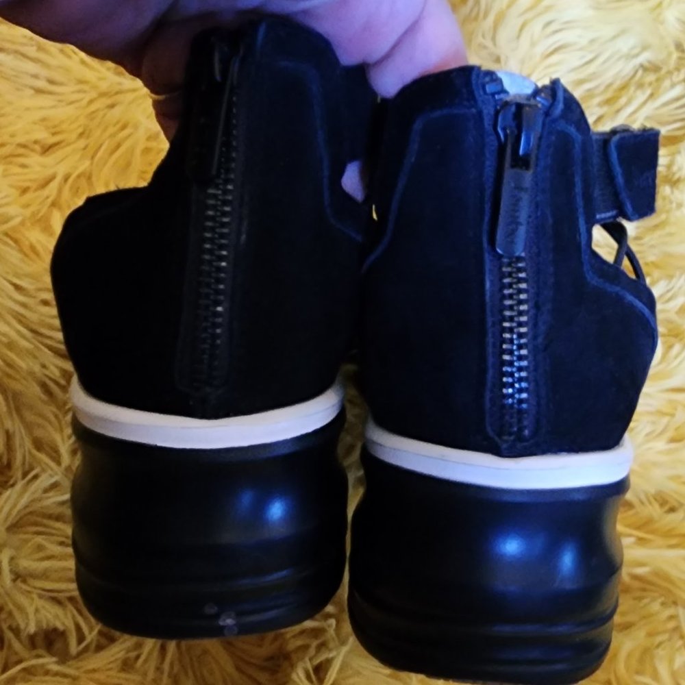 Jambu Naomi Wedge Sandals - Picture 3 of 4